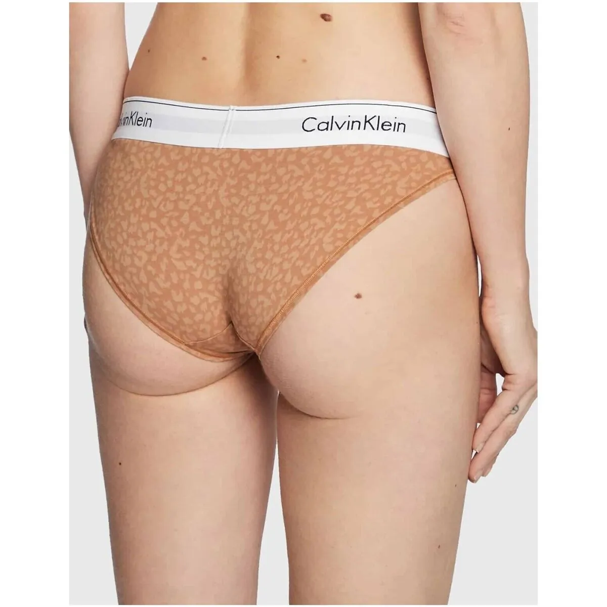 0000F3787E  MUJER