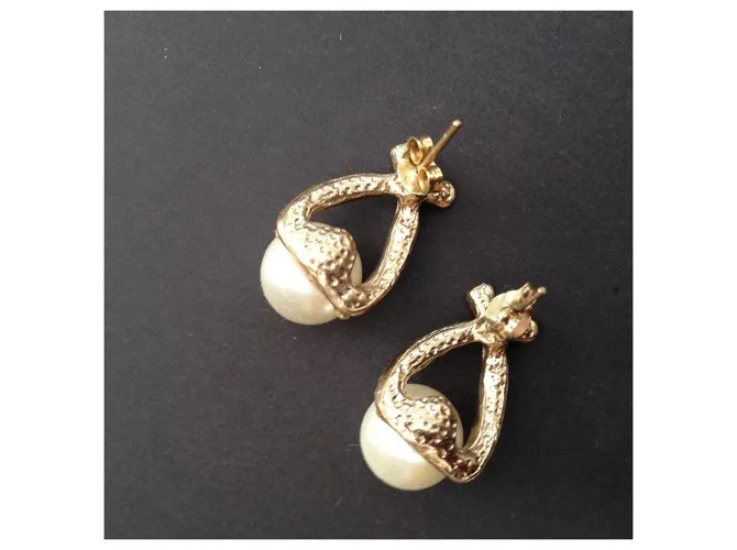 Autre Marque Par de pendientes vintage con perlas de fantasía y pedrería Blanco 
