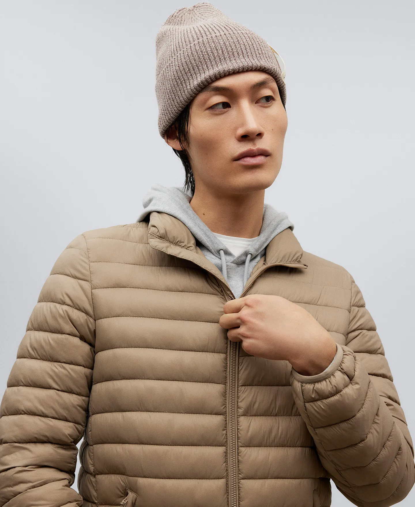 Beige cotton beanie for man