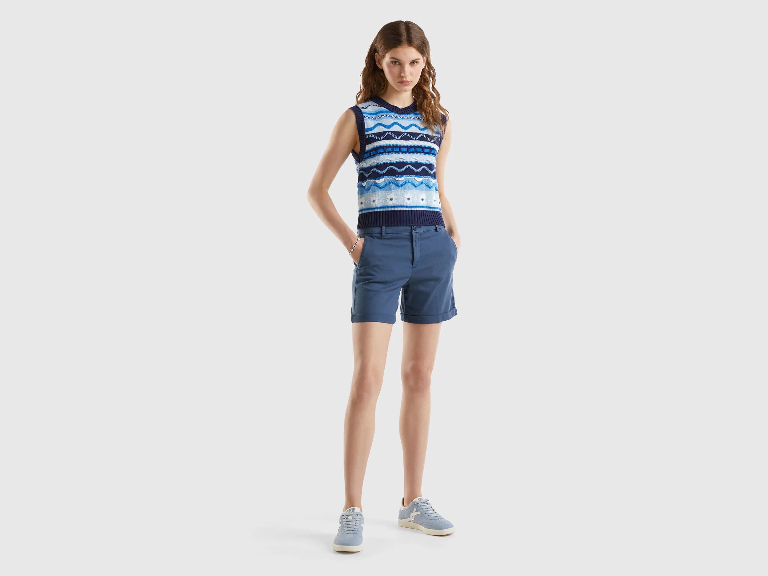 Bermudas de algodón elástico