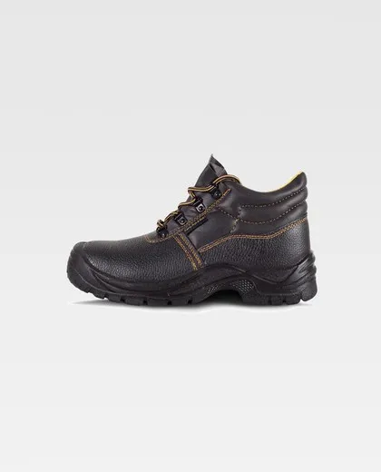 Bota de piel hidrofugada con cordones Suela Negro