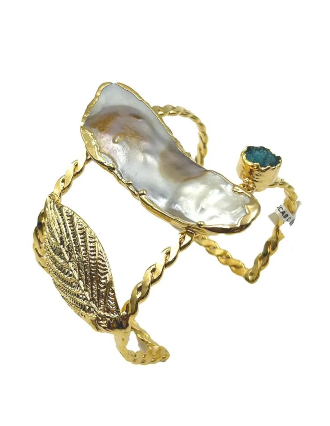 BRAZALETES DE PERLAS BARROCAS DISEÑO ANCHO DORADO PARA BODAS