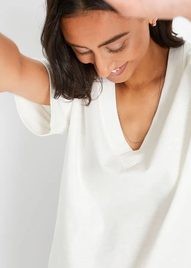Camiseta con escote pronunciado en V Blanco lana
