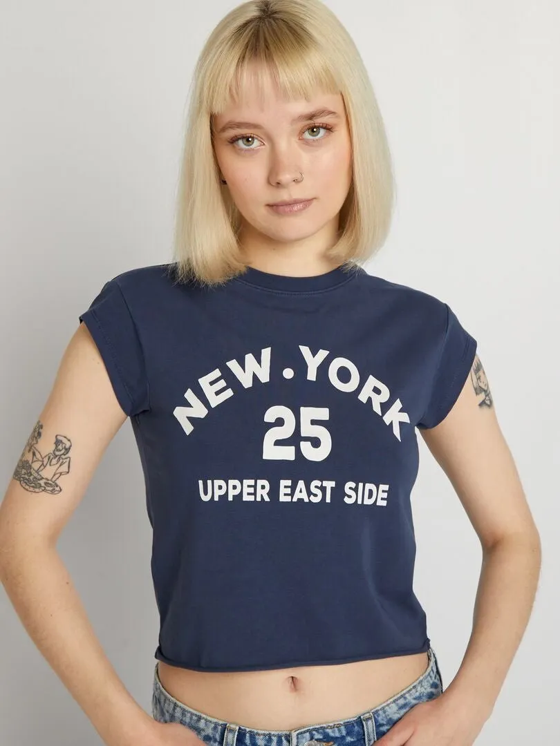 CAMISETA CROPPED ELáSTICA ESTAMPADA  NEGRO