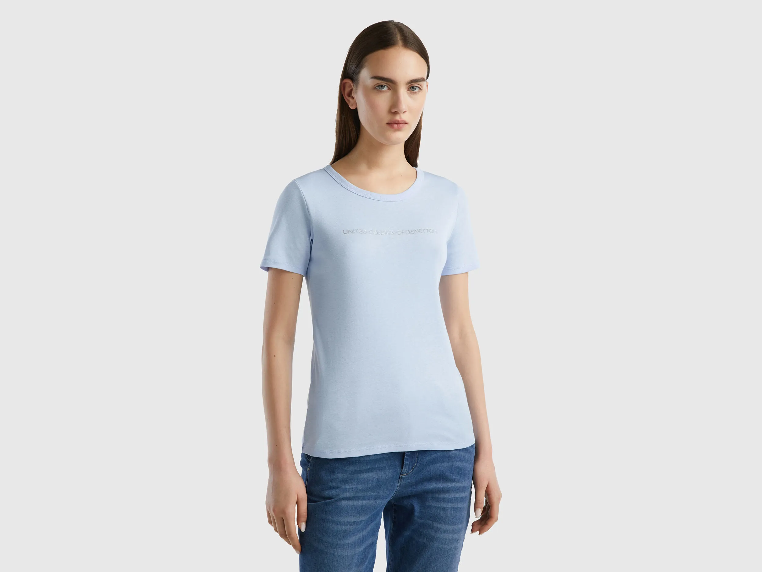 Camiseta de 100% algodón con estampado de logotipo con glitter