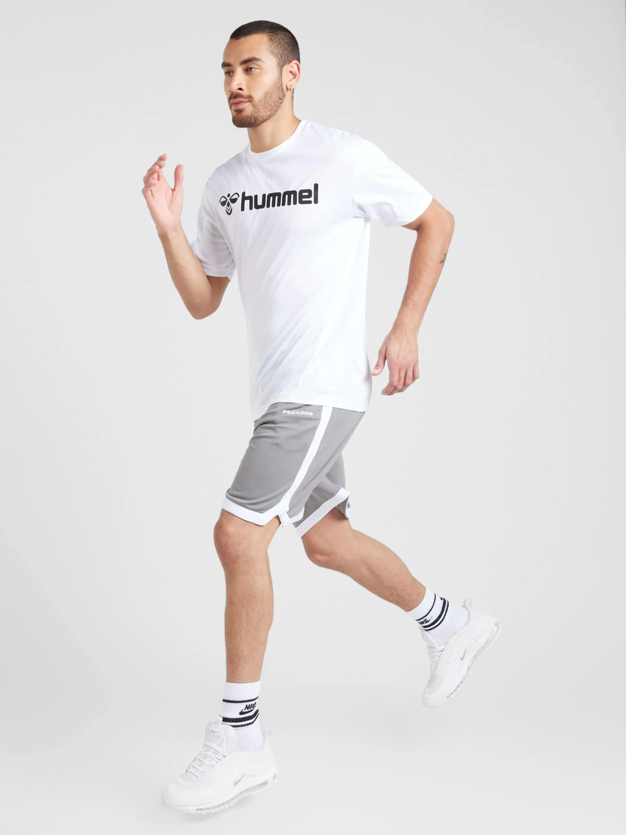 Camiseta funcional Hummel en Blanco