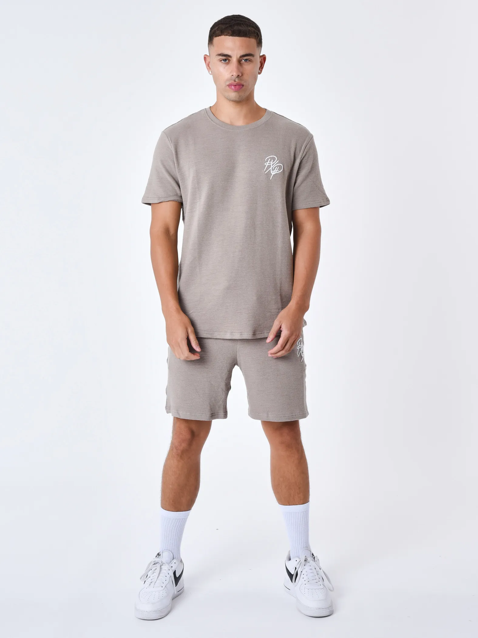 Camiseta lisa con textura