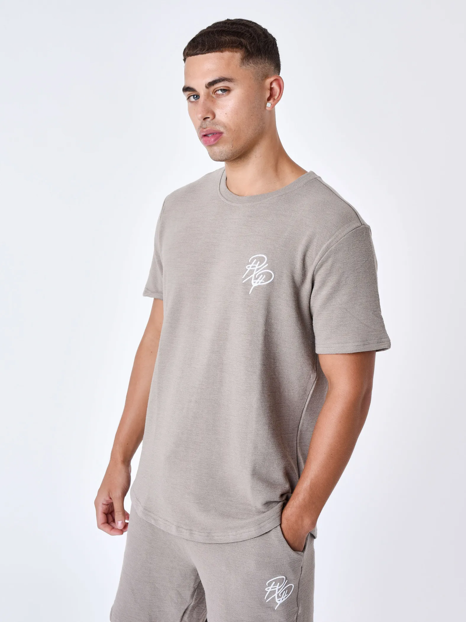 Camiseta lisa con textura