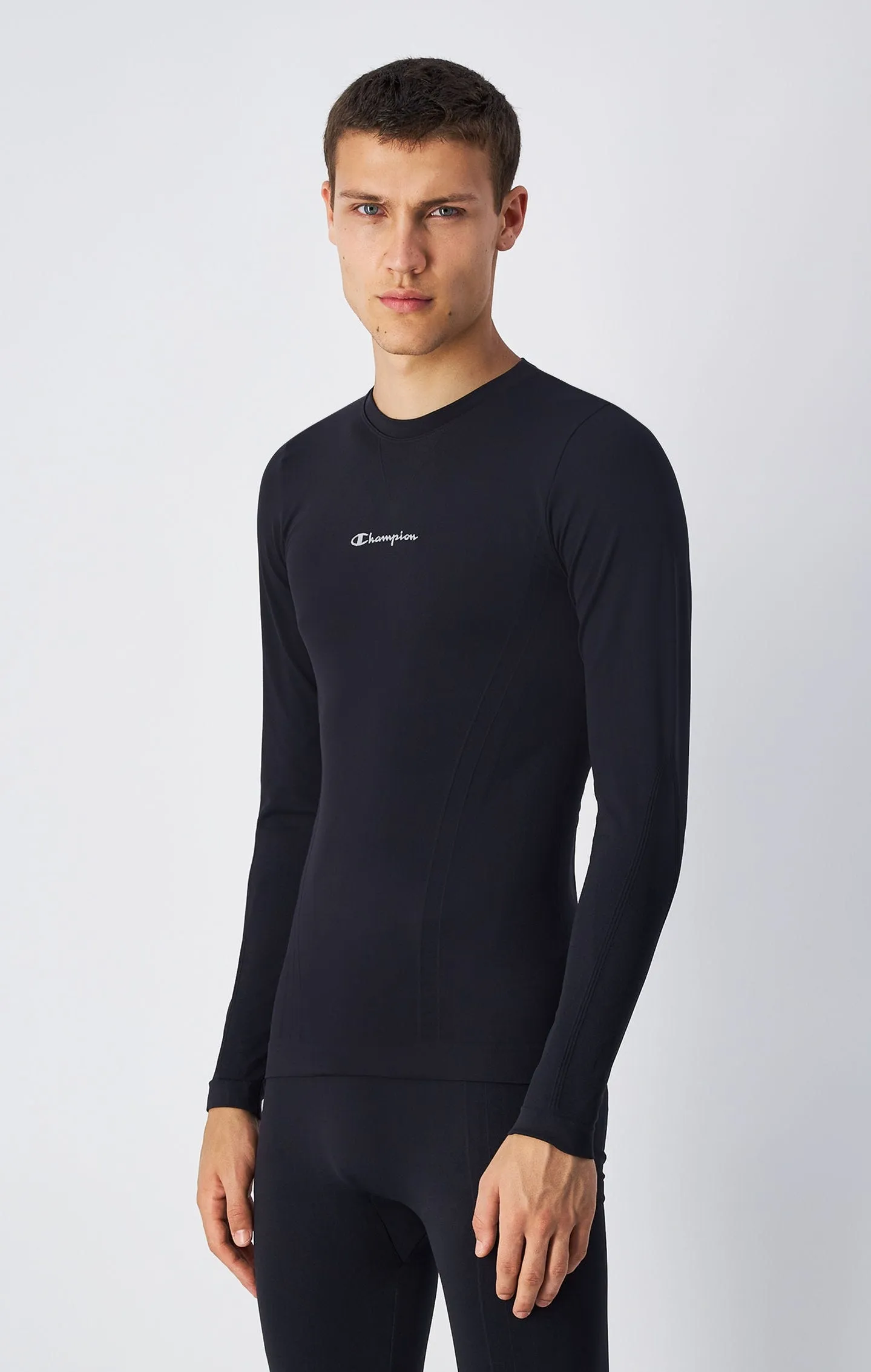 Camiseta multideportiva de capa base sin costuras