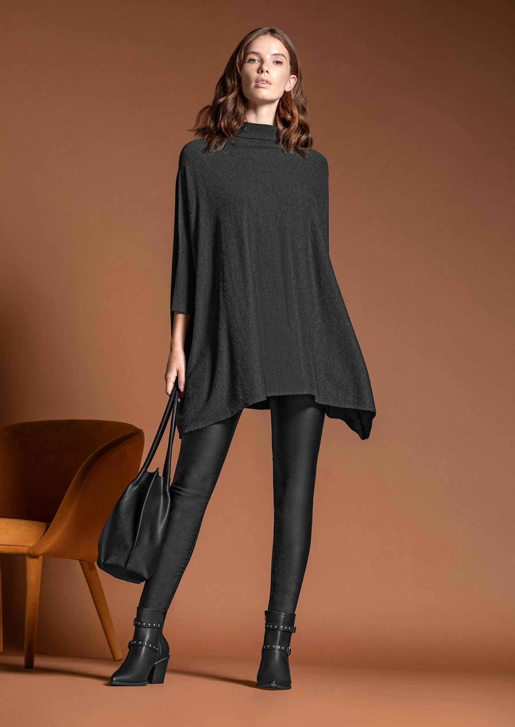 CAPA ANDREA PARA MUJER 82348