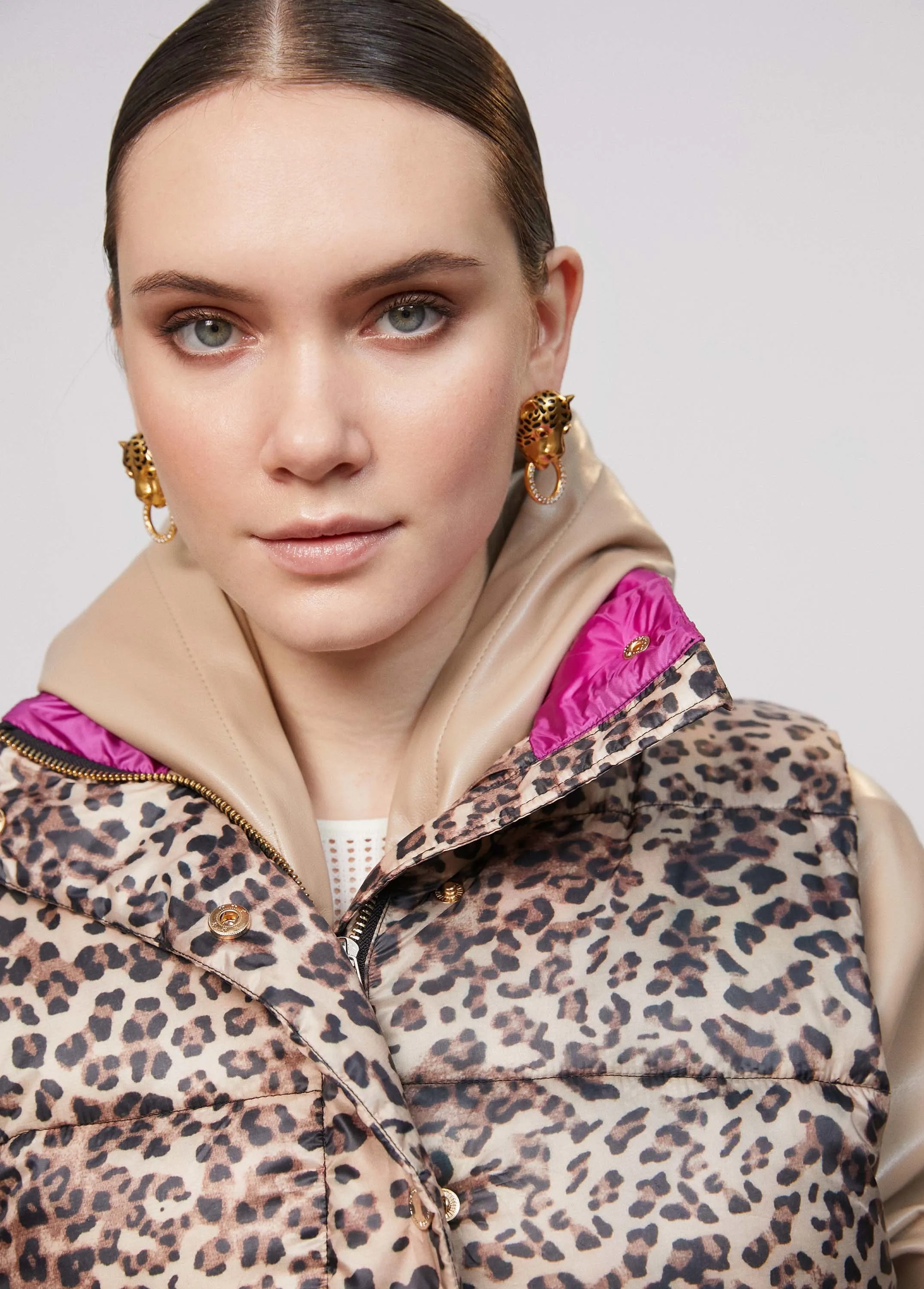 Chaleco plumas animal Lola Casademunt