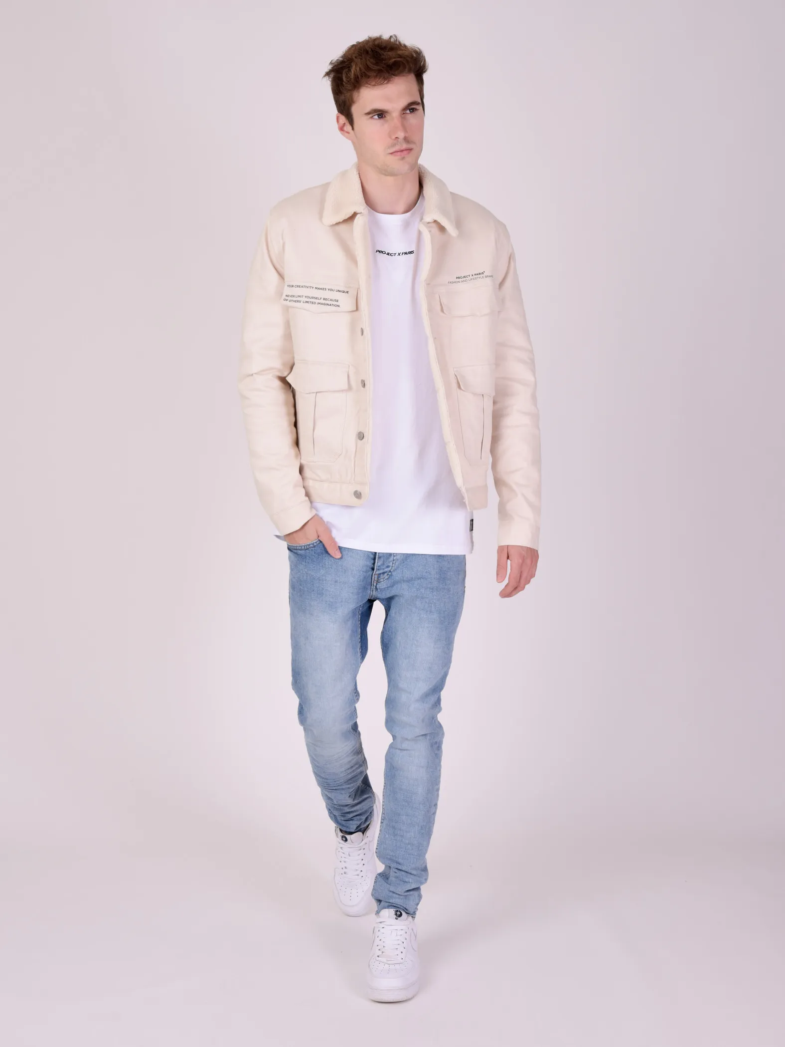 Chaqueta con cuello y forro efecto lana