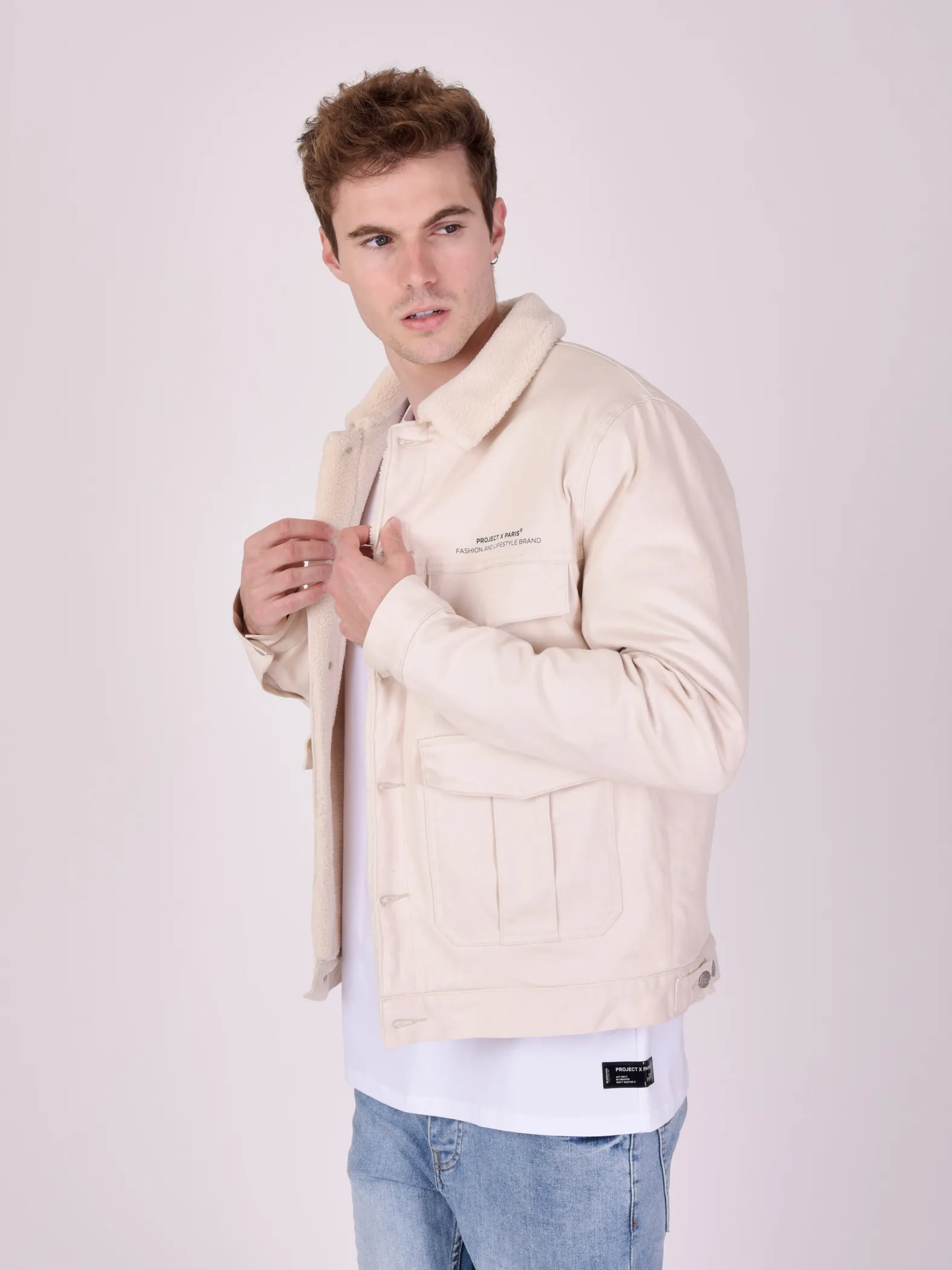 Chaqueta con cuello y forro efecto lana
