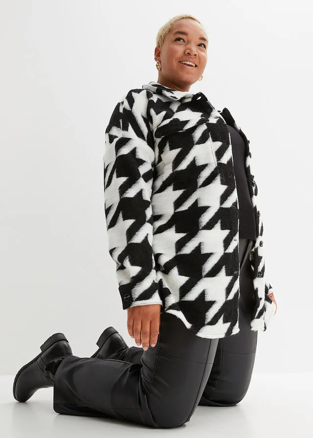 CHAQUETA NEGROBLANCO LANA CON PATRóN PATA DE GALLO