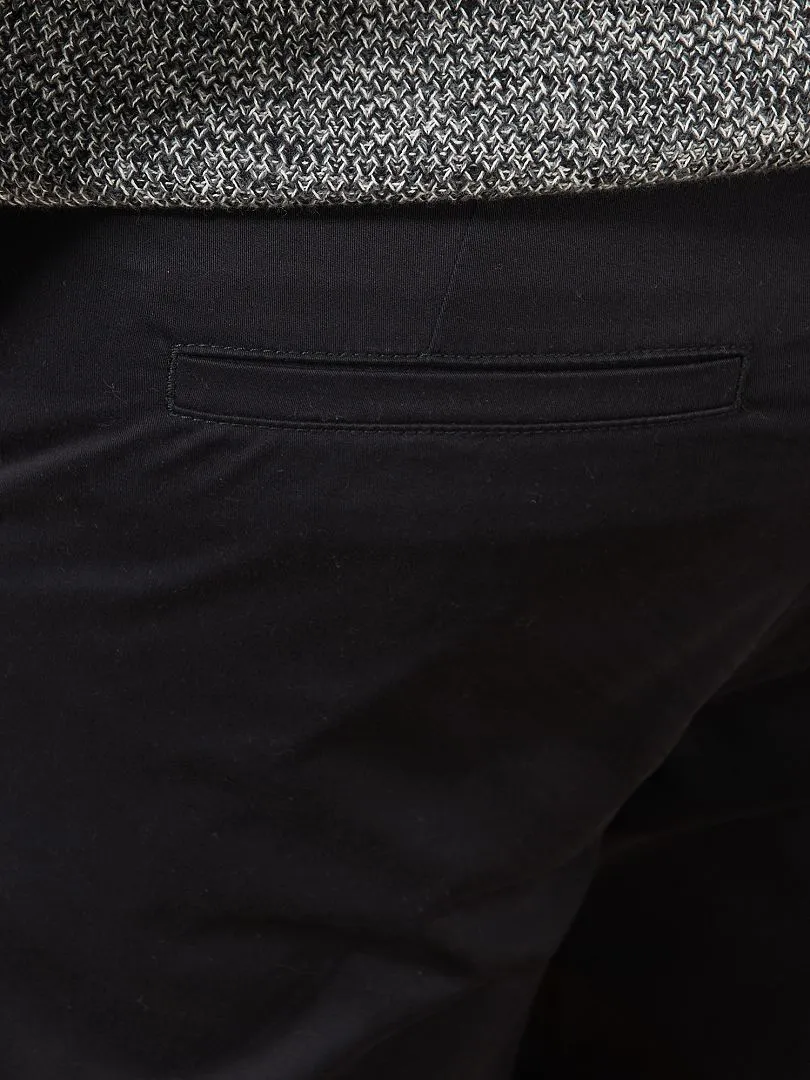 CHINO SLIM  L32  NEGRO
