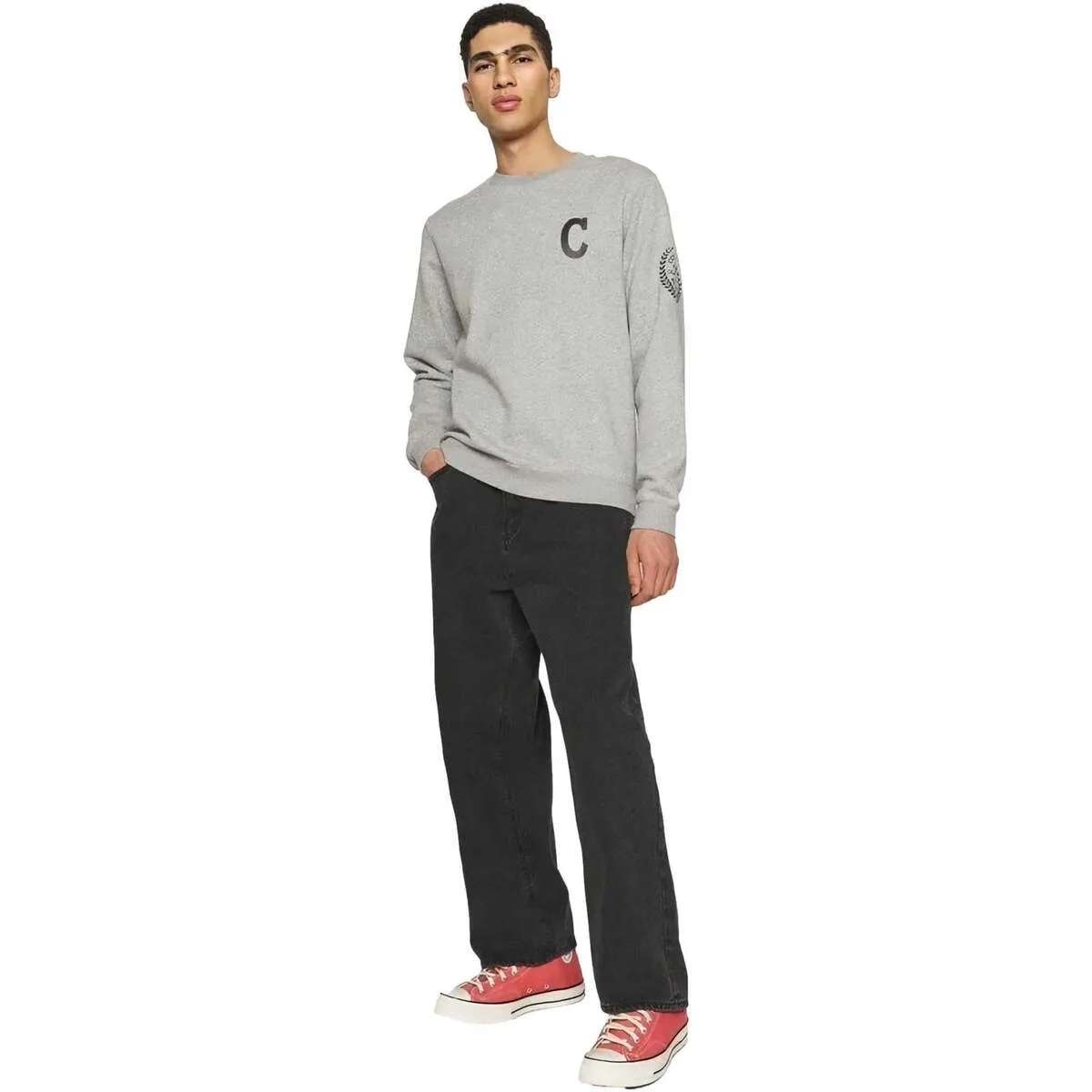Chuck Retro Graphic Crew