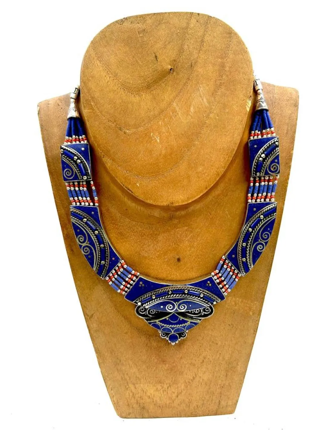 COLLAR DE PLATA Y AZUL LAPISLAZULI JOYERIA NEPALI ARTESANAL