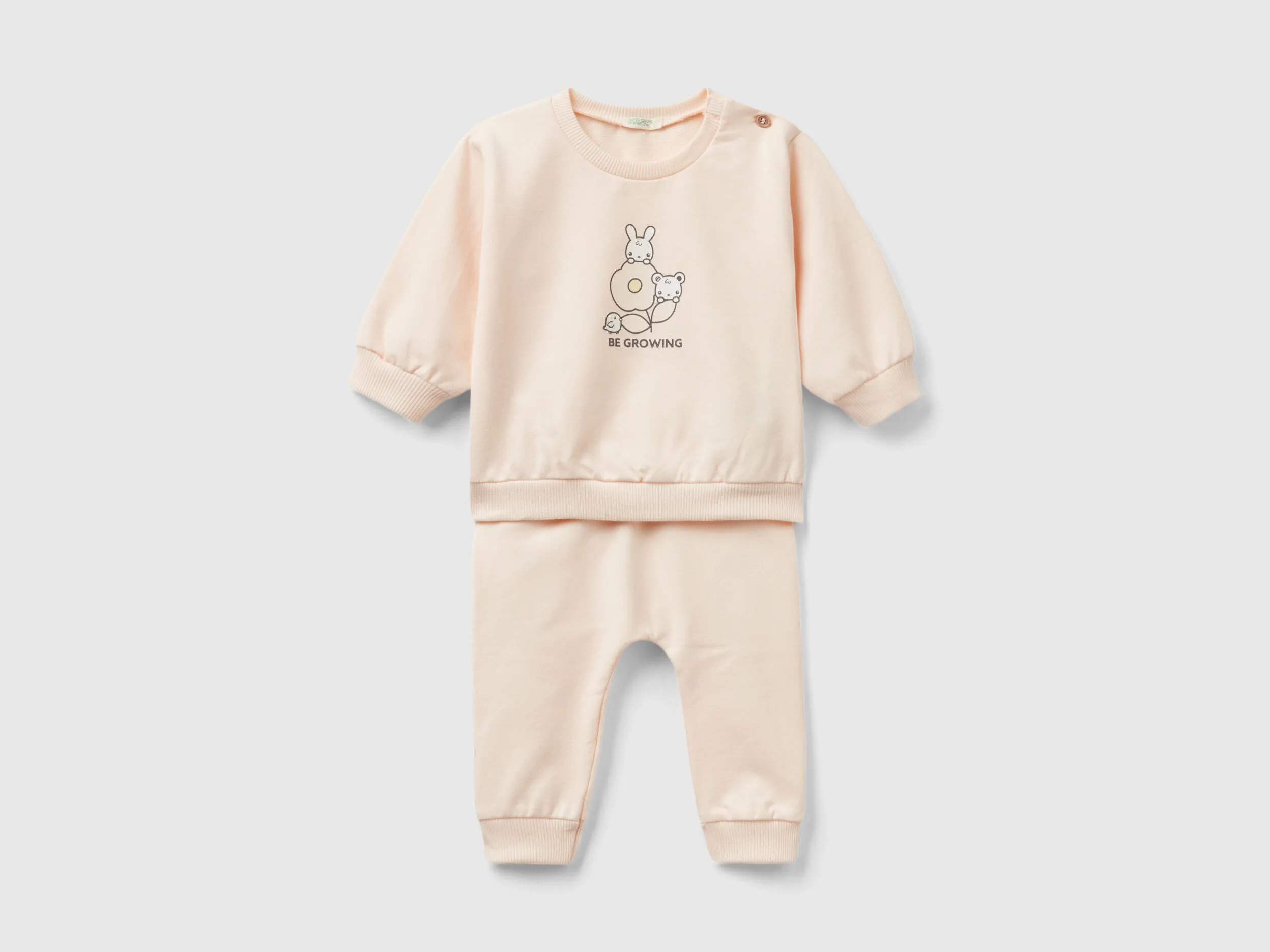 Conjunto de felpa ligera