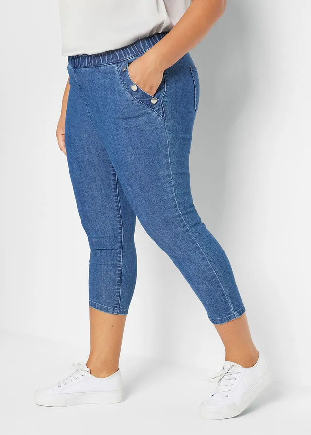 Cómodo pantalón capri elástico con cinturilla cómoda y botones decorativos Denim claro