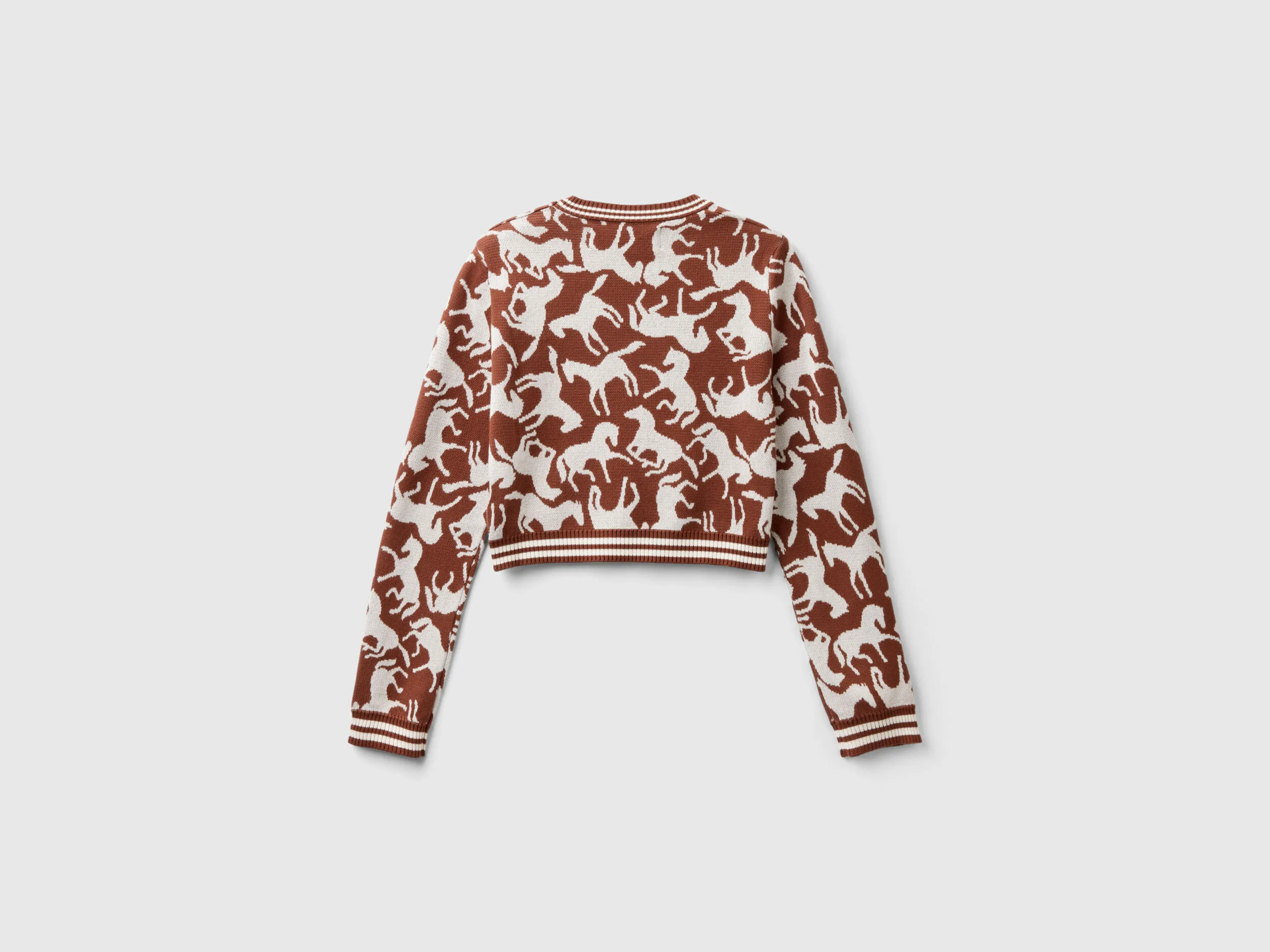 Jersey cropped con caballos