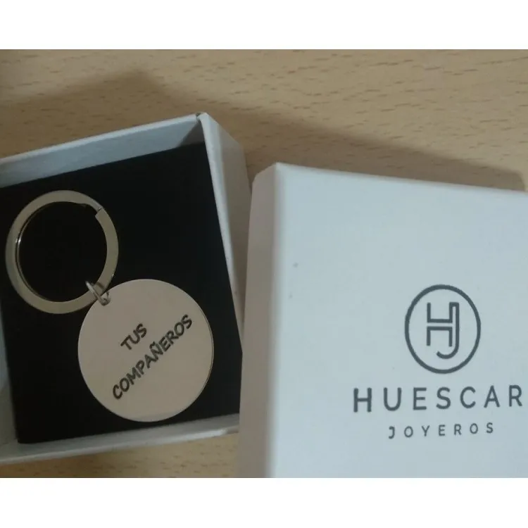 Llavero personalizado de plata  fabricación artesanal