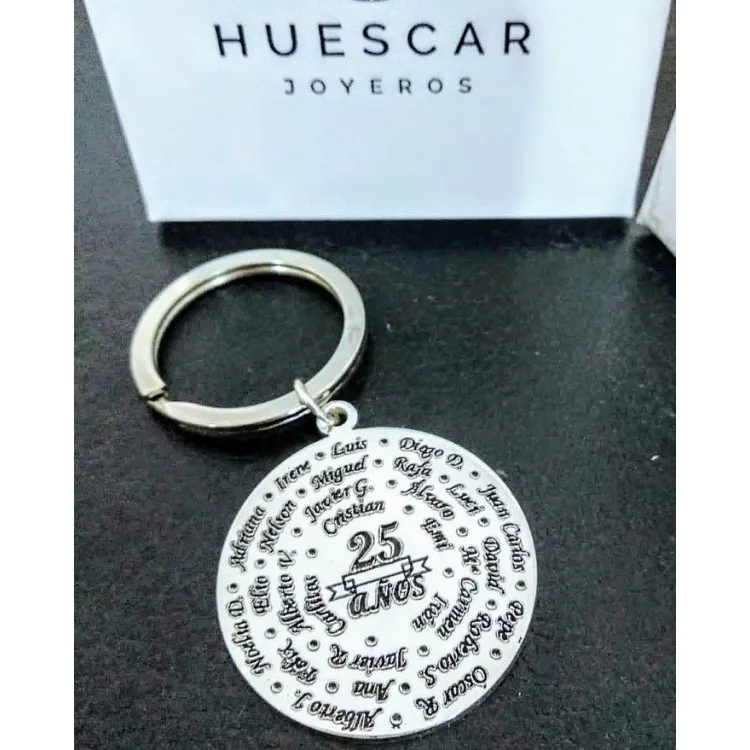 Llavero personalizado de plata  fabricación artesanal