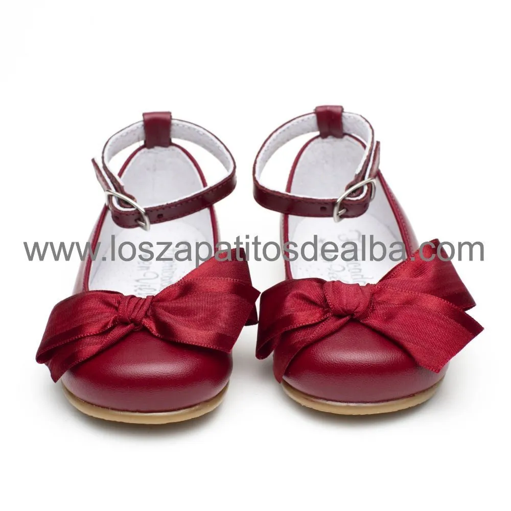 Merceditas Bebe Niña Burdeos  Modelo Damalia