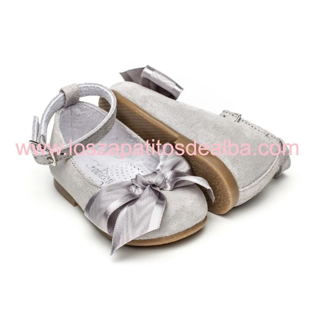Merceditas Bebe Niña Gris Serraje Modelo Damalia