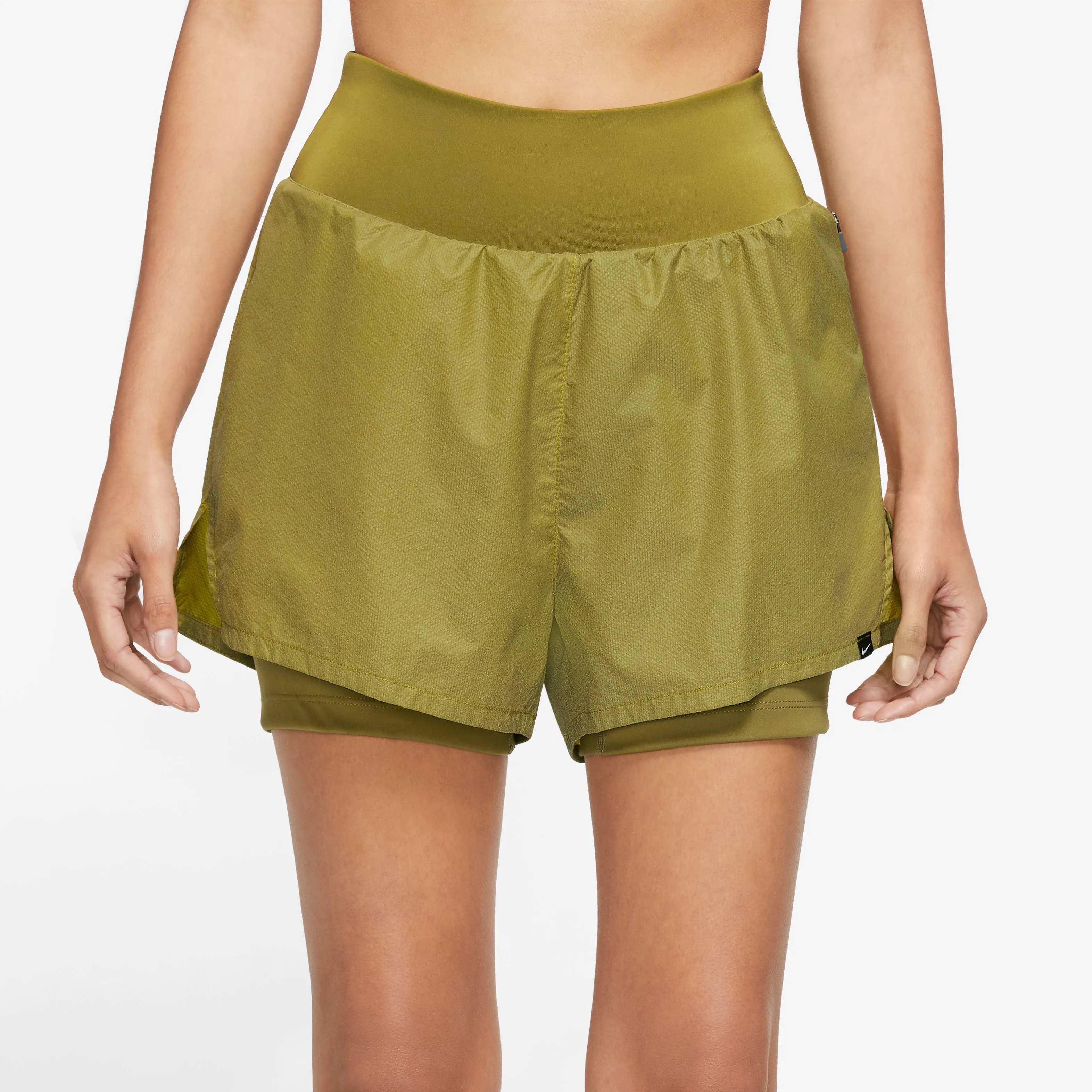 NIKE DRIFIT RUN DIVISION REFLECTIVE MIDRISE 3IN SHORTS MUJERES