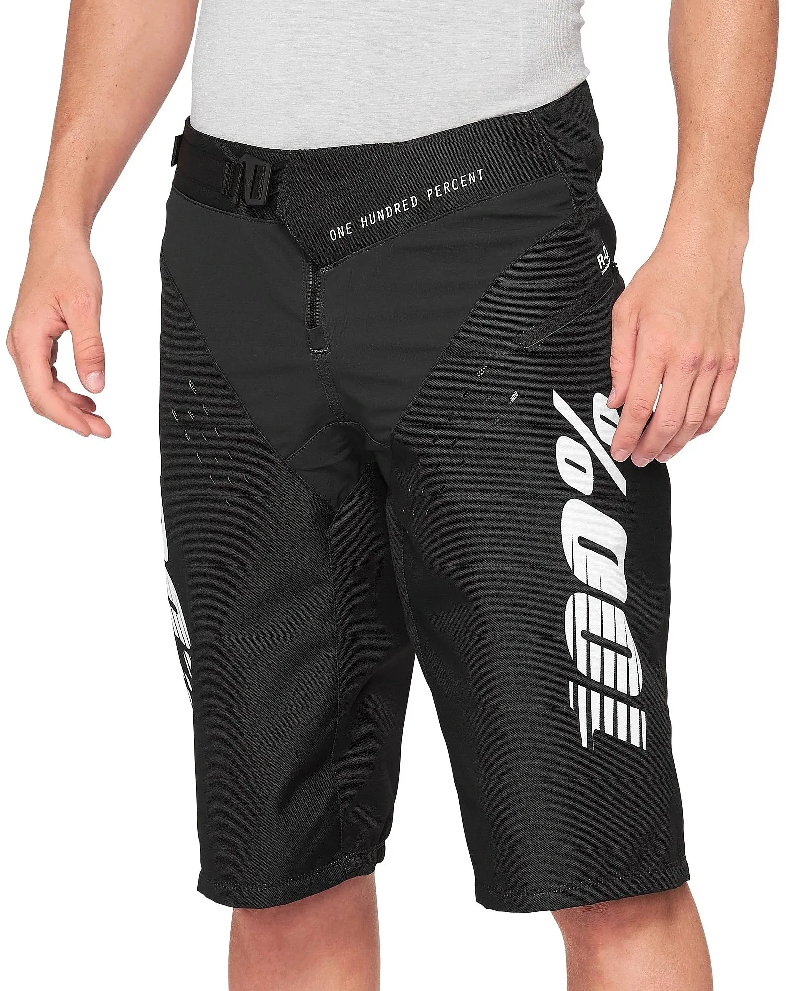 PANTALONES CORTOS 100% RCORE  BLACK  MEN´S