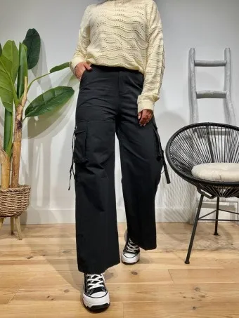Pantalón Cargo Trabillas SLOKE Negro