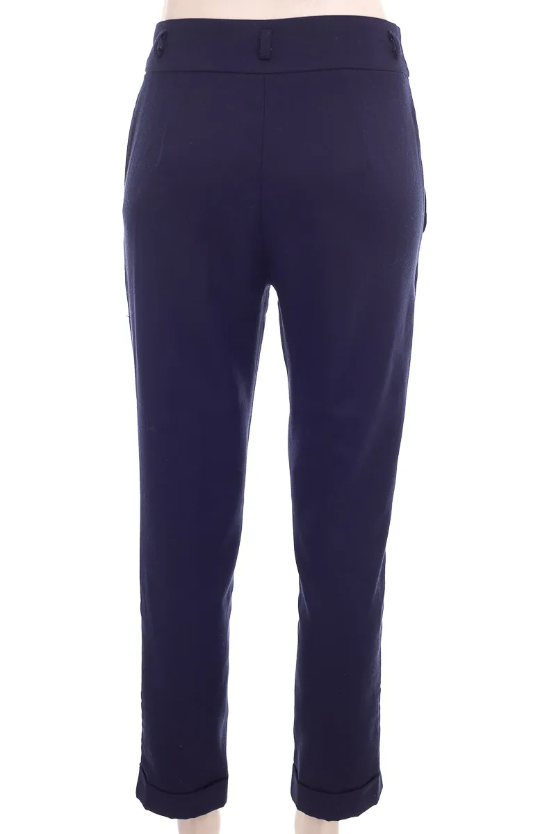 PANTALóN COLOR AZUL  STRADIVARIUS