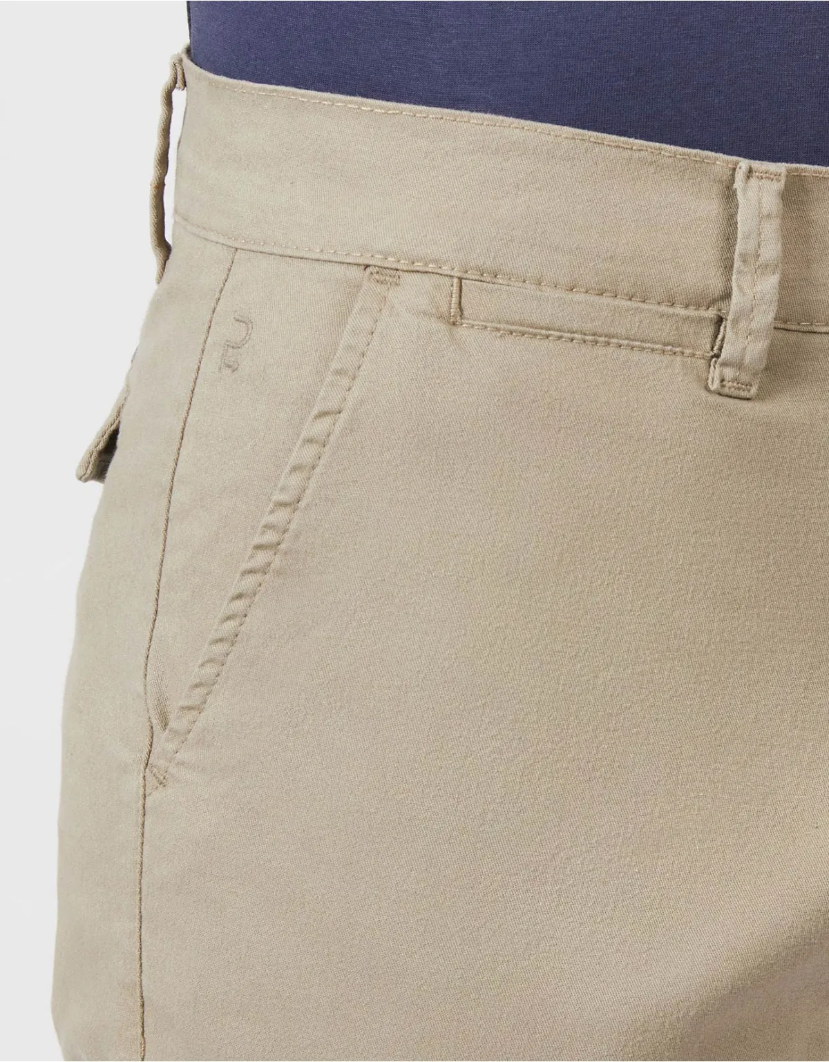 Pantalón regular fit kaki