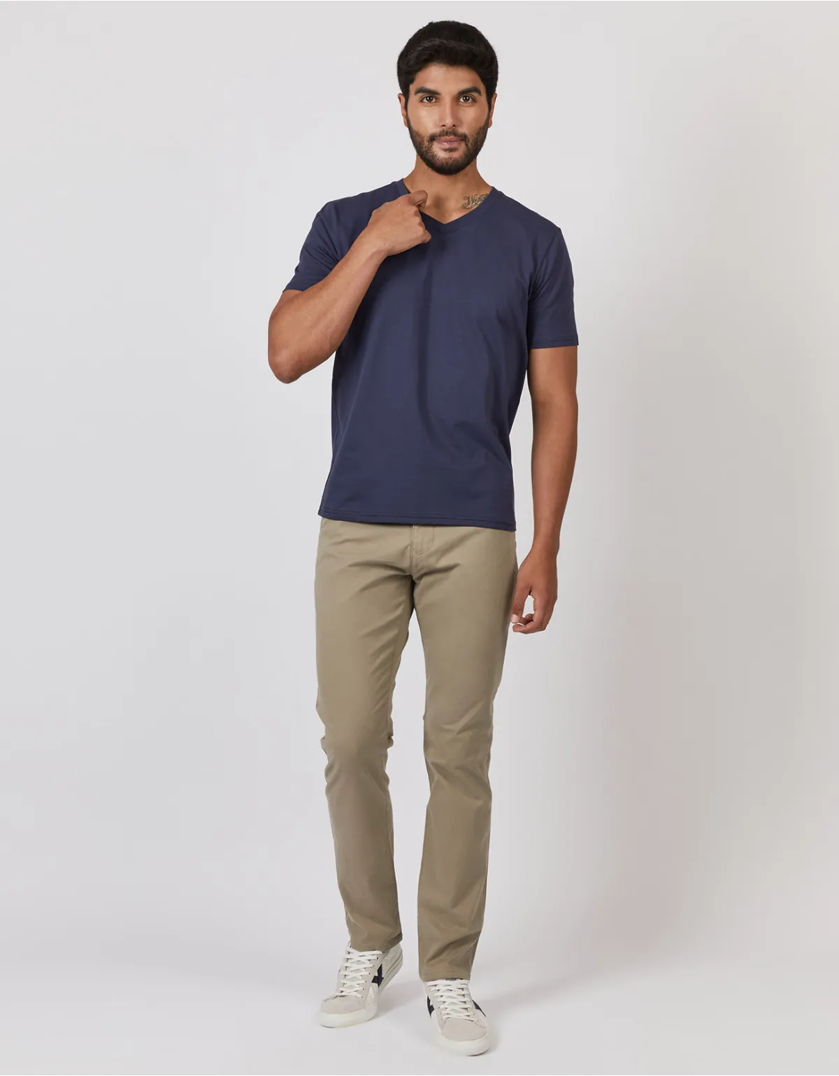Pantalón regular fit kaki