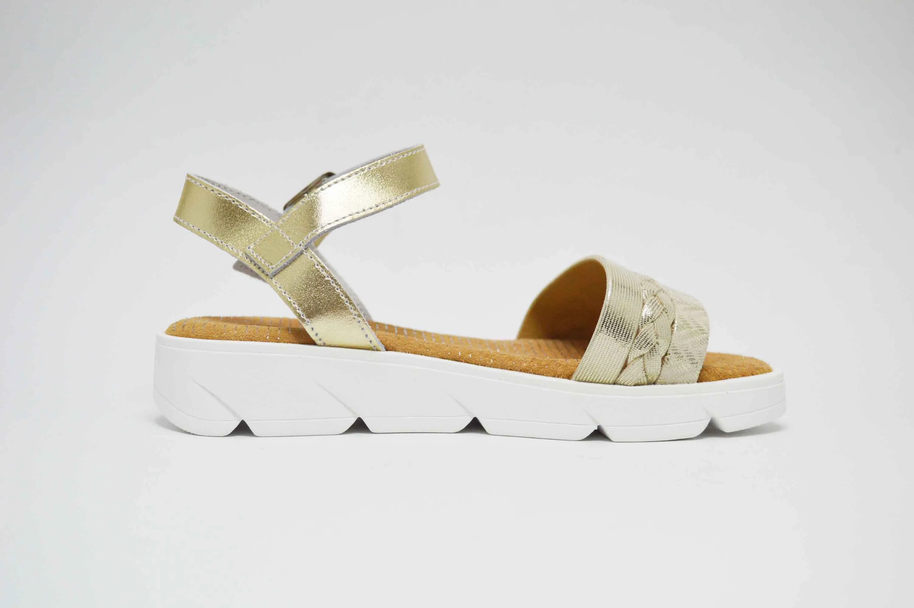Sandalias metalizada suela blanca niña