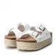Sandalias plataformas Owel blancas con suela estilo esparto, puntera redonda y acabados en espejo