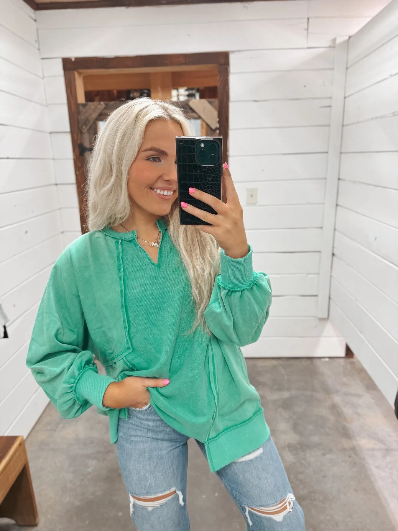 STYLISH SPLENDOR GREEN SWEATSHIRT