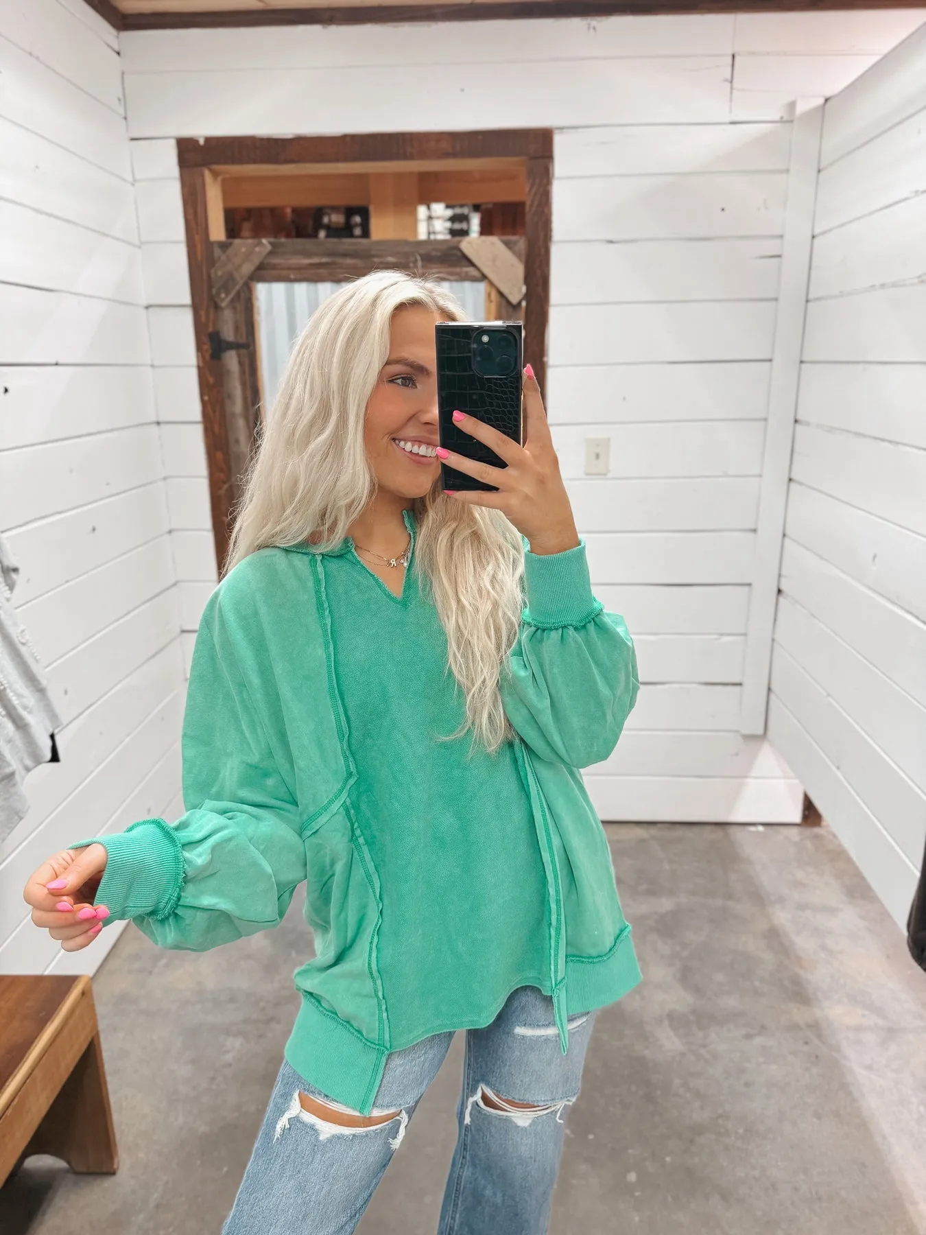 STYLISH SPLENDOR GREEN SWEATSHIRT