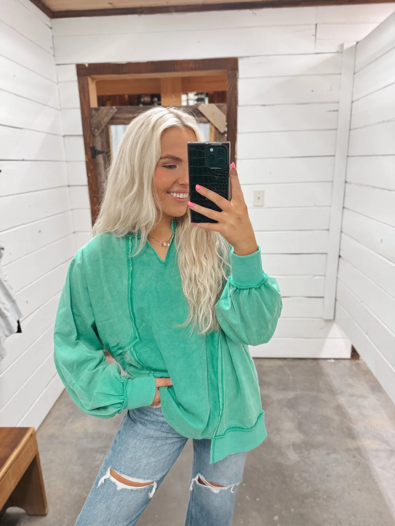 STYLISH SPLENDOR GREEN SWEATSHIRT