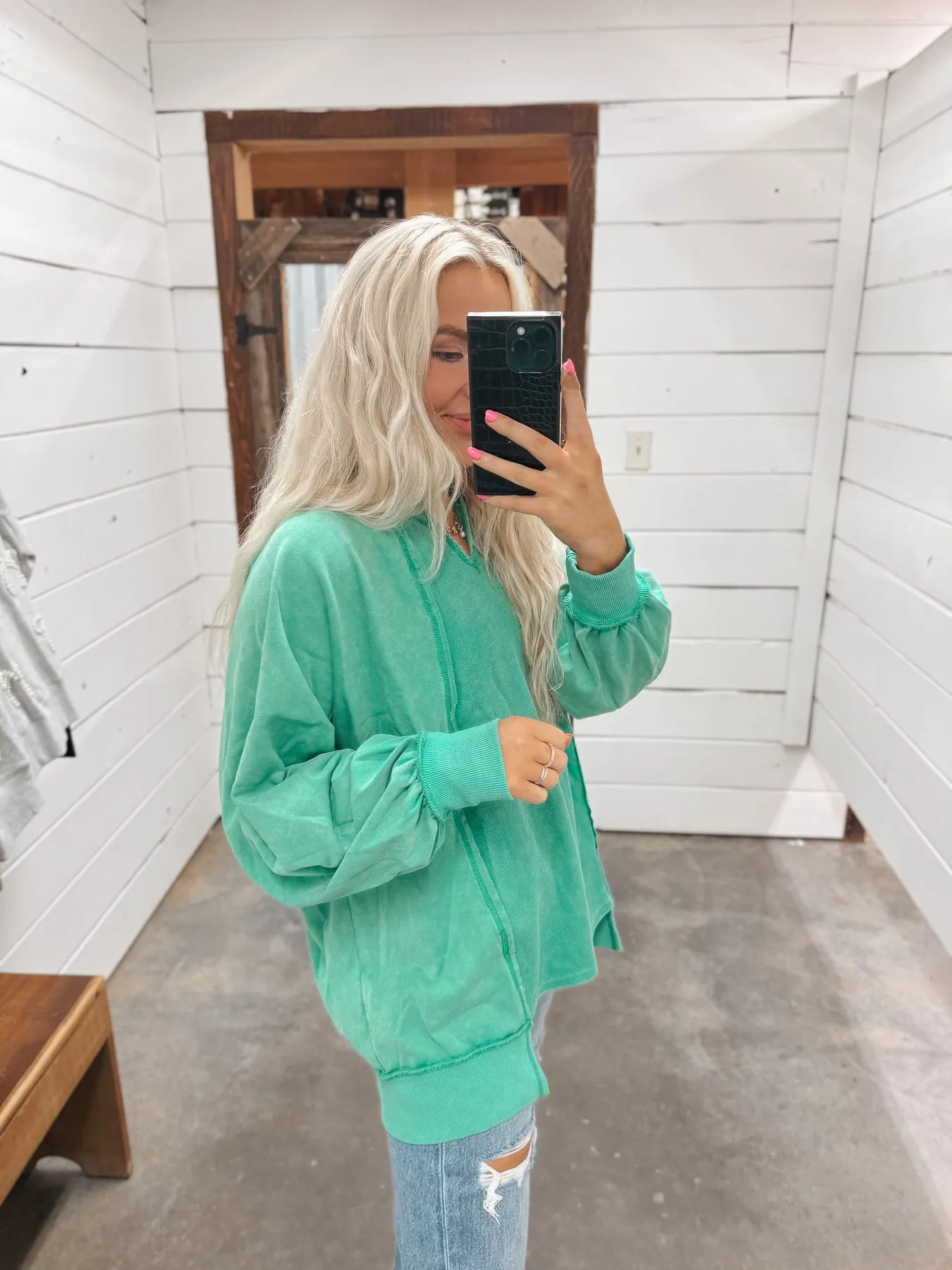 STYLISH SPLENDOR GREEN SWEATSHIRT