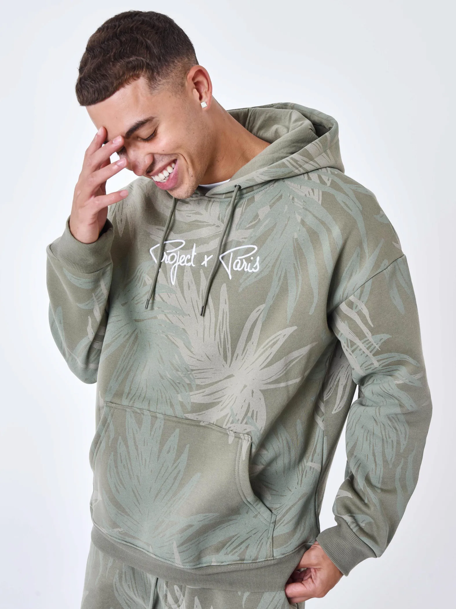 Sudadera con capucha y estampado de palmeras