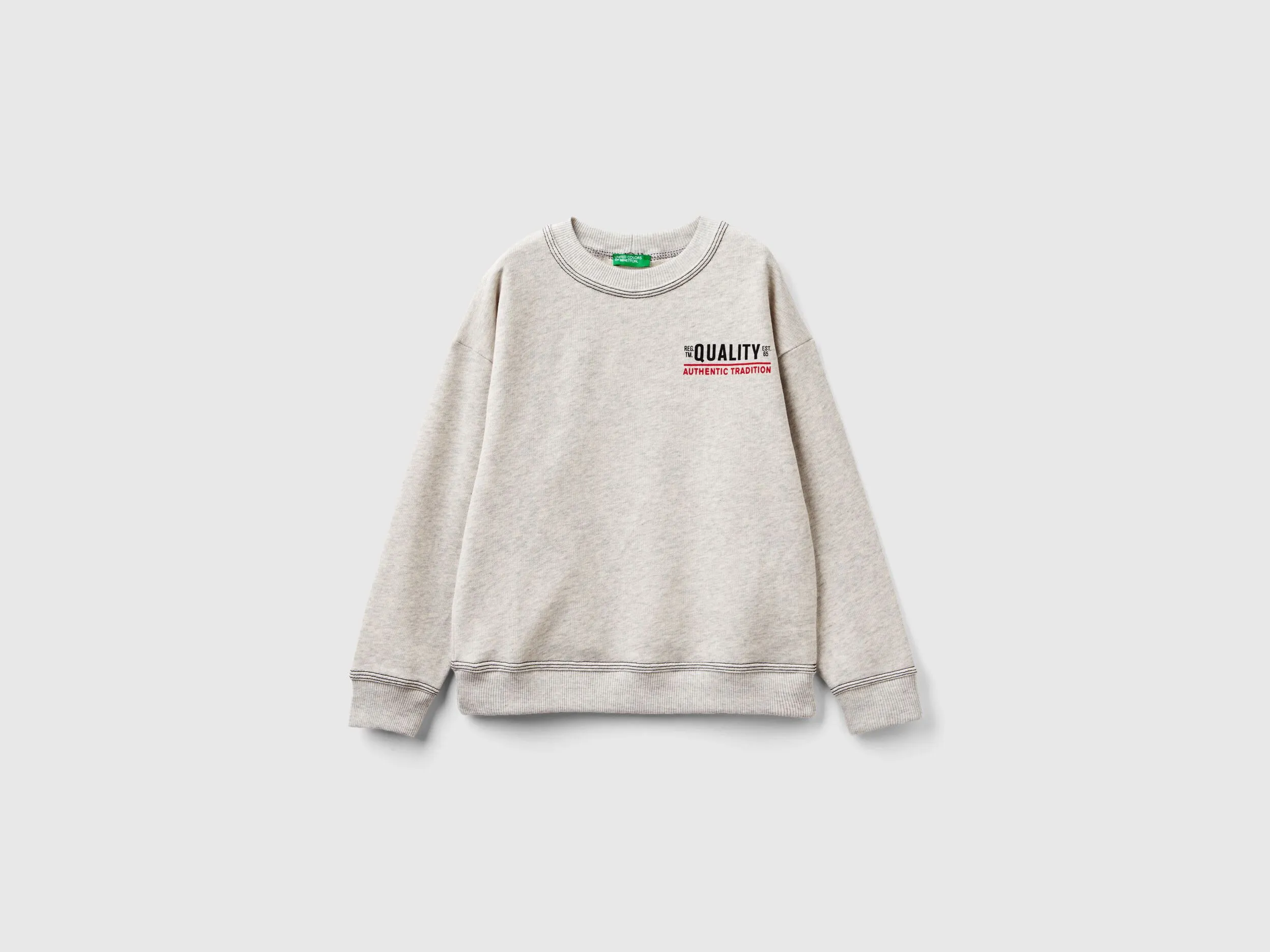 Sudadera oversize con estampados