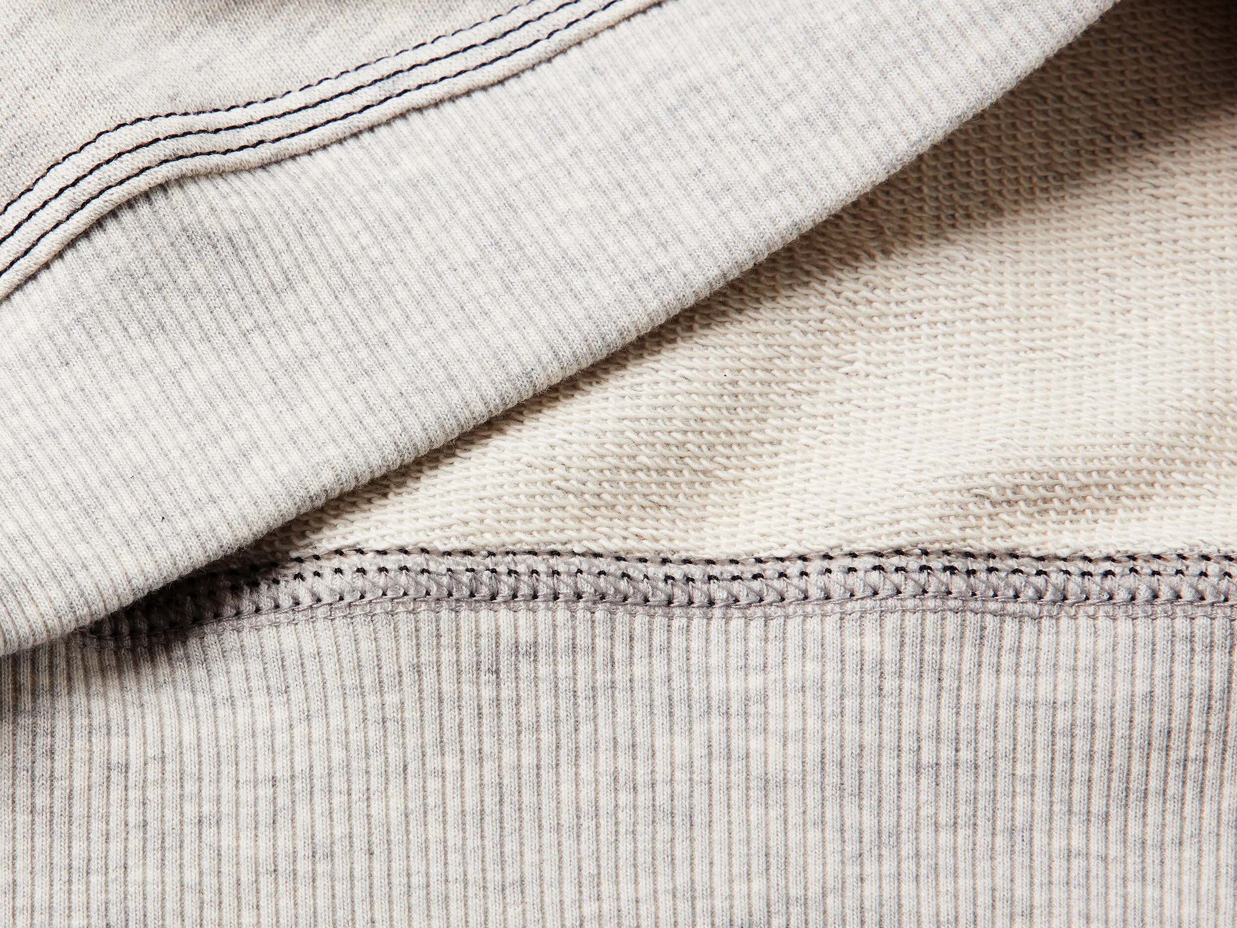 Sudadera oversize con estampados