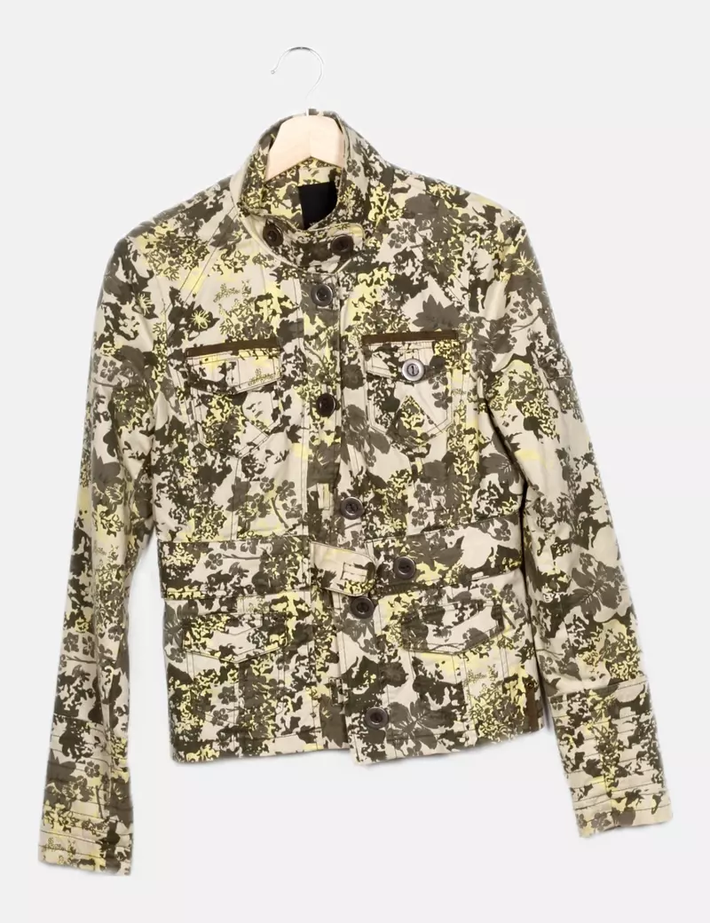 Vero Moda Cazadora verde estampada