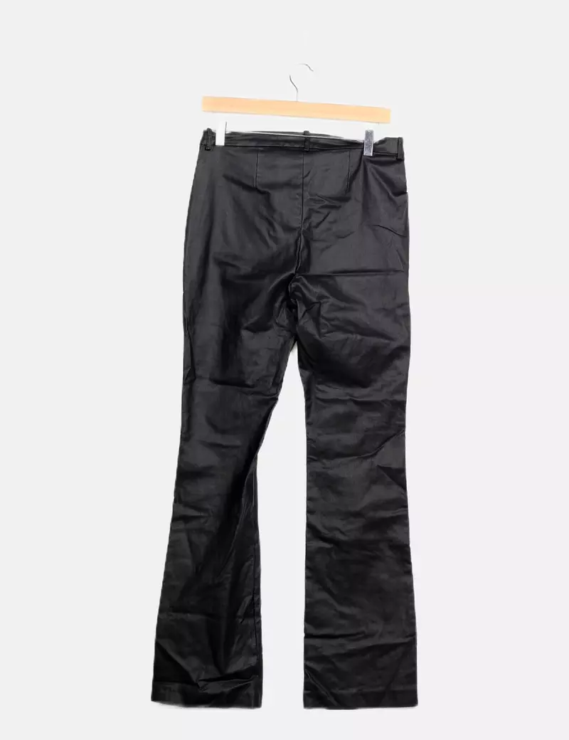 Vero Moda Pantalón negro encerado