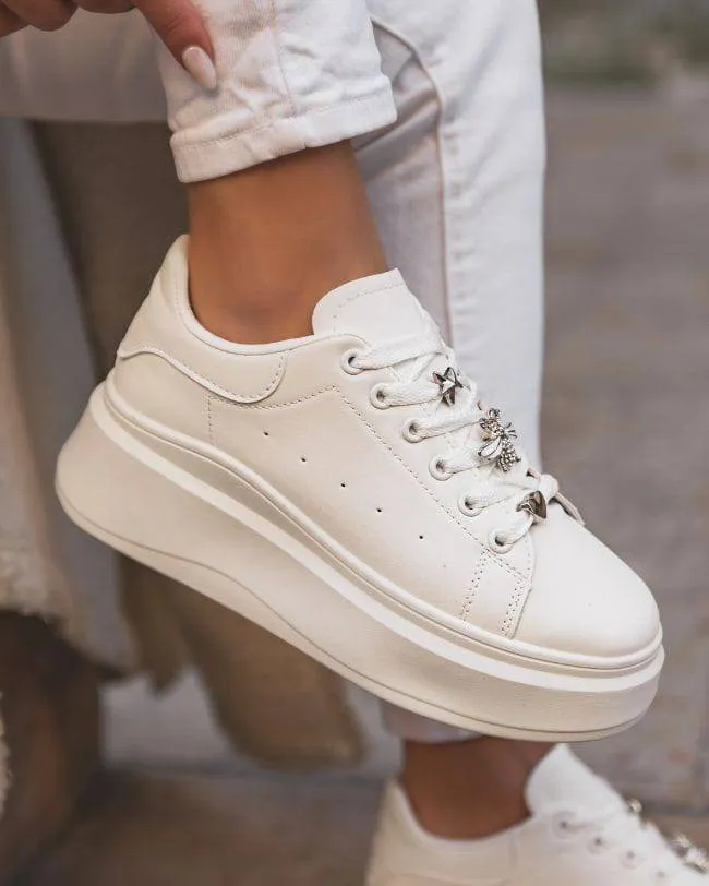 ZAPATILLAS DE MUJER CON SUELA GRUESA EN COLOR BLANCO  VANINA