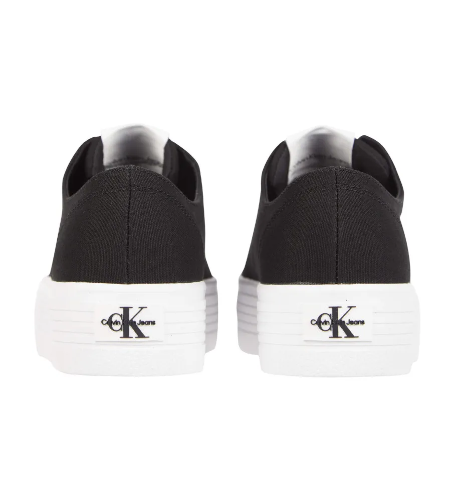 Zapatillas Essential Mono negro