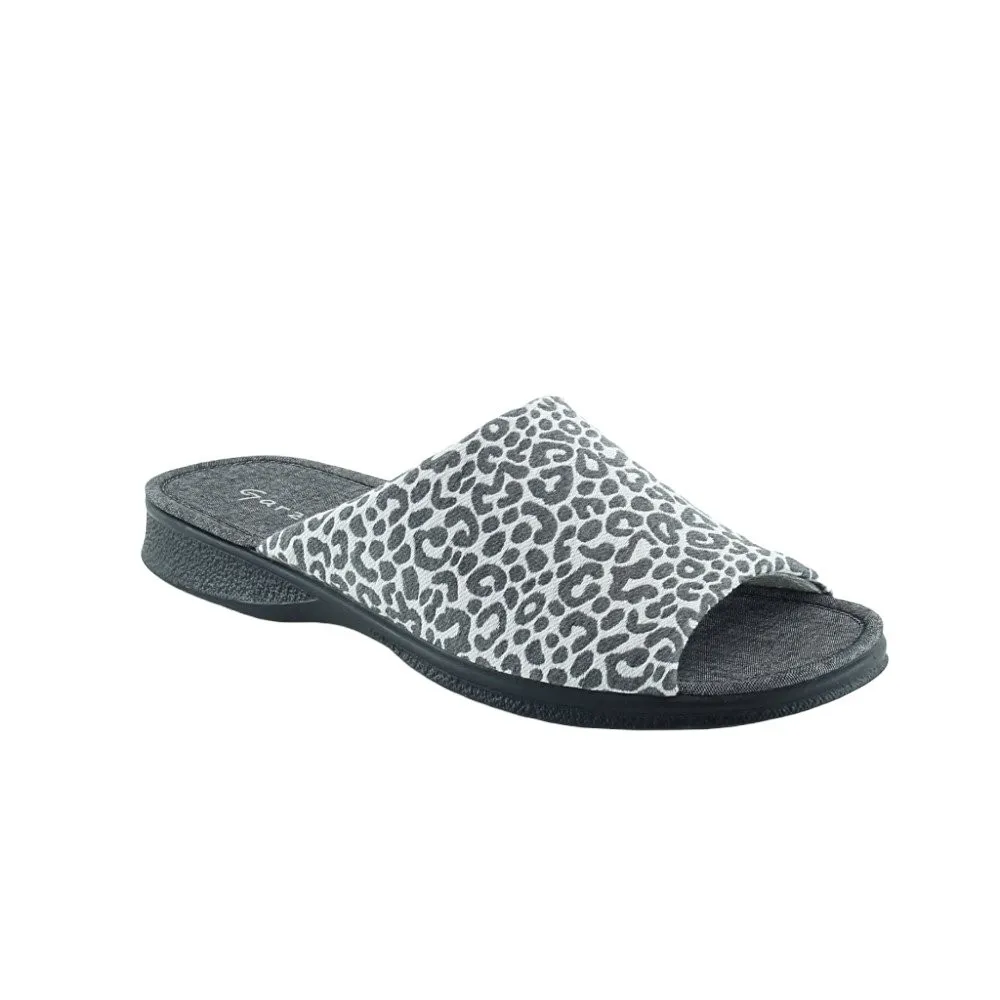 Zapatillas Garzón 2530.150 Gris