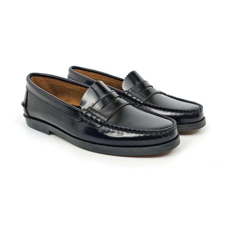 Zapatos Castellanos Mujer Piel Florentic Antifaz Suela Goma 400 Negro, de María Tovar