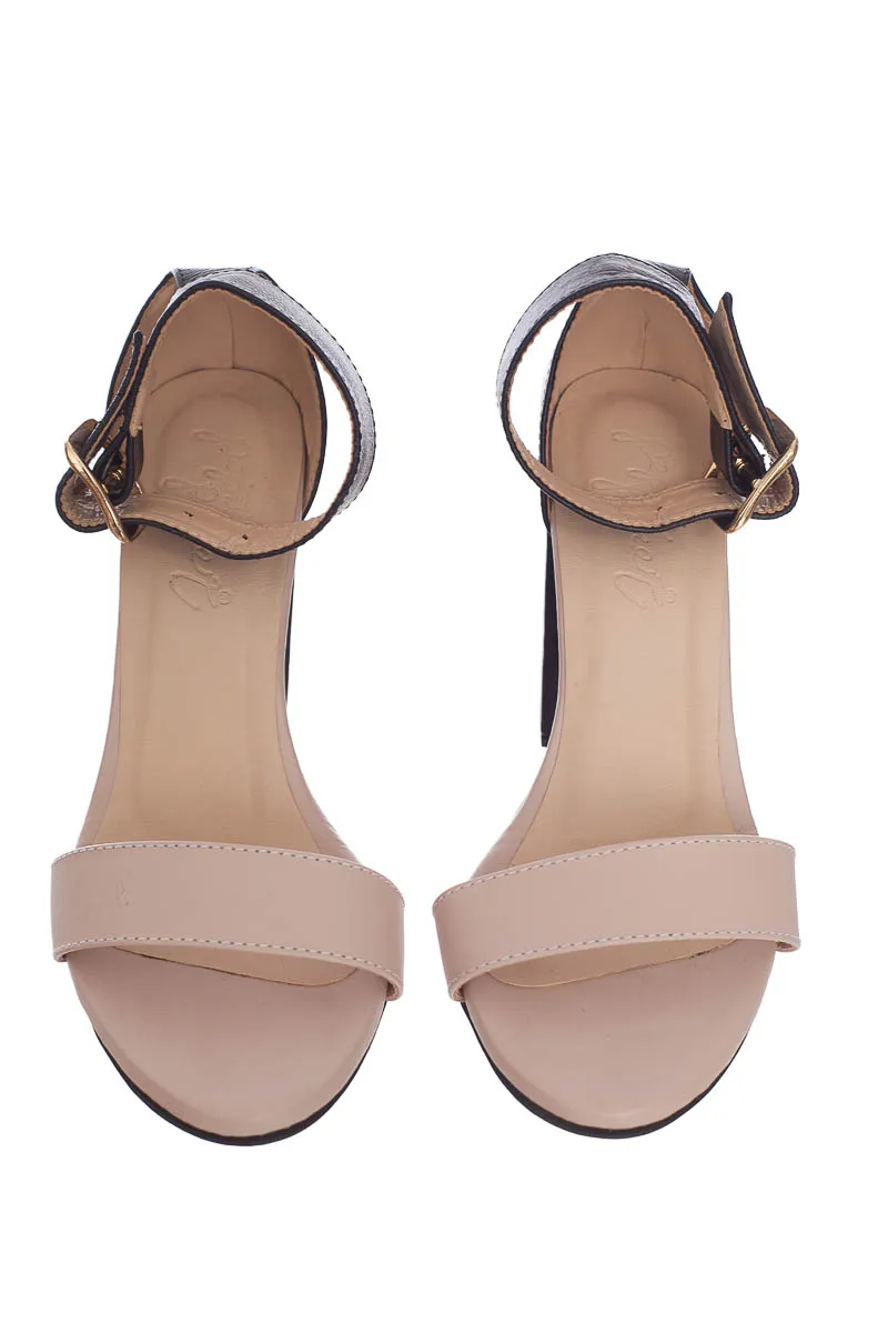 ZAPATOS COLOR BEIGE  PEPITA PéREZ